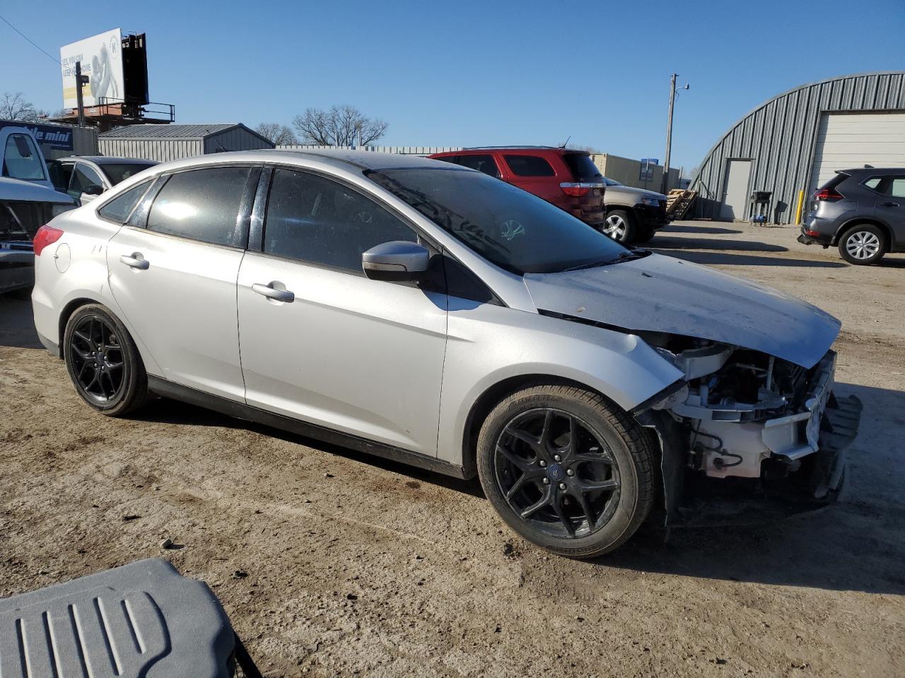 2016 FORD FOCUS SE - Image 4