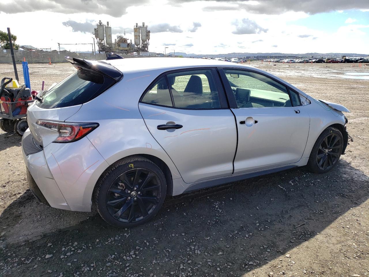 2022 TOYOTA COROLLA SE - Фото 3