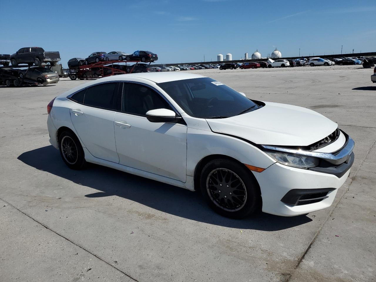 2017 HONDA CIVIC LX - Фото 4