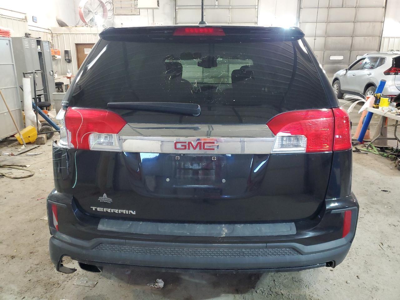 2016 GMC TERRAIN SL - Image 6