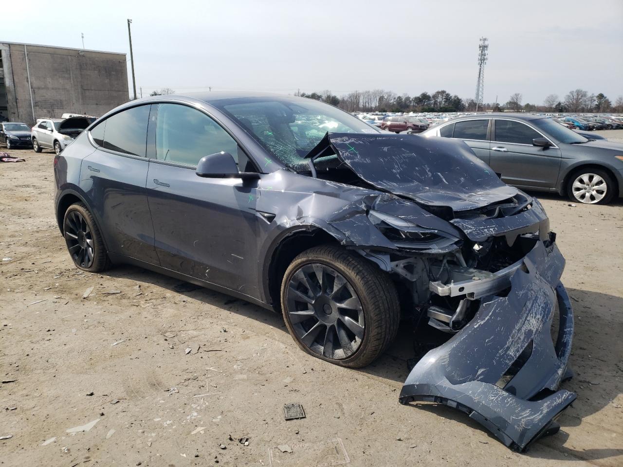 2023 TESLA MODEL Y - Фото 4