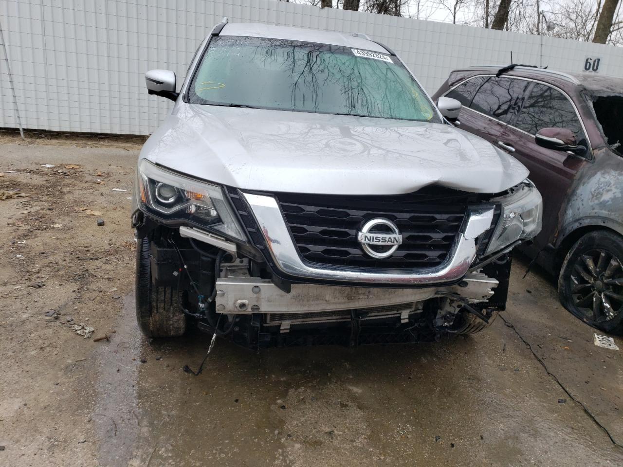 2017 NISSAN PATHFINDER - Image 5
