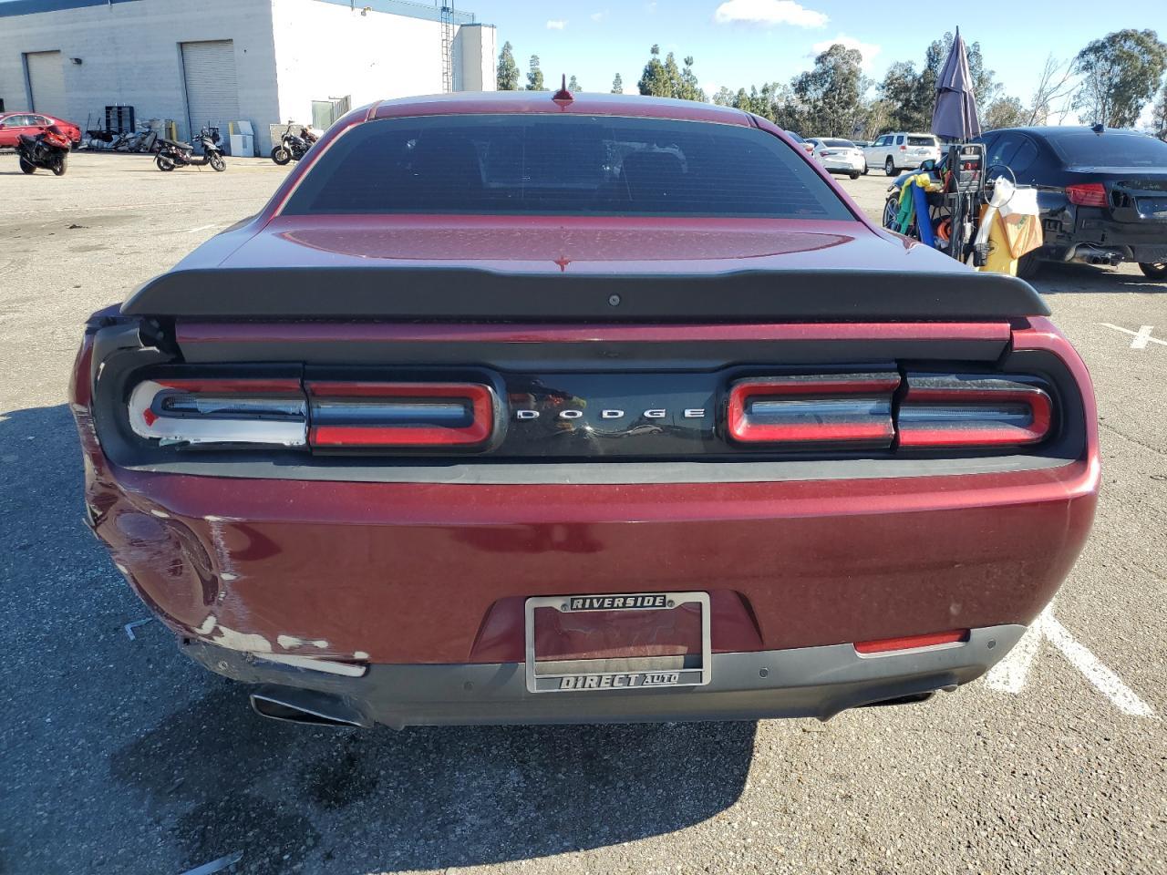 2017 DODGE CHALLENGER - Фото 6