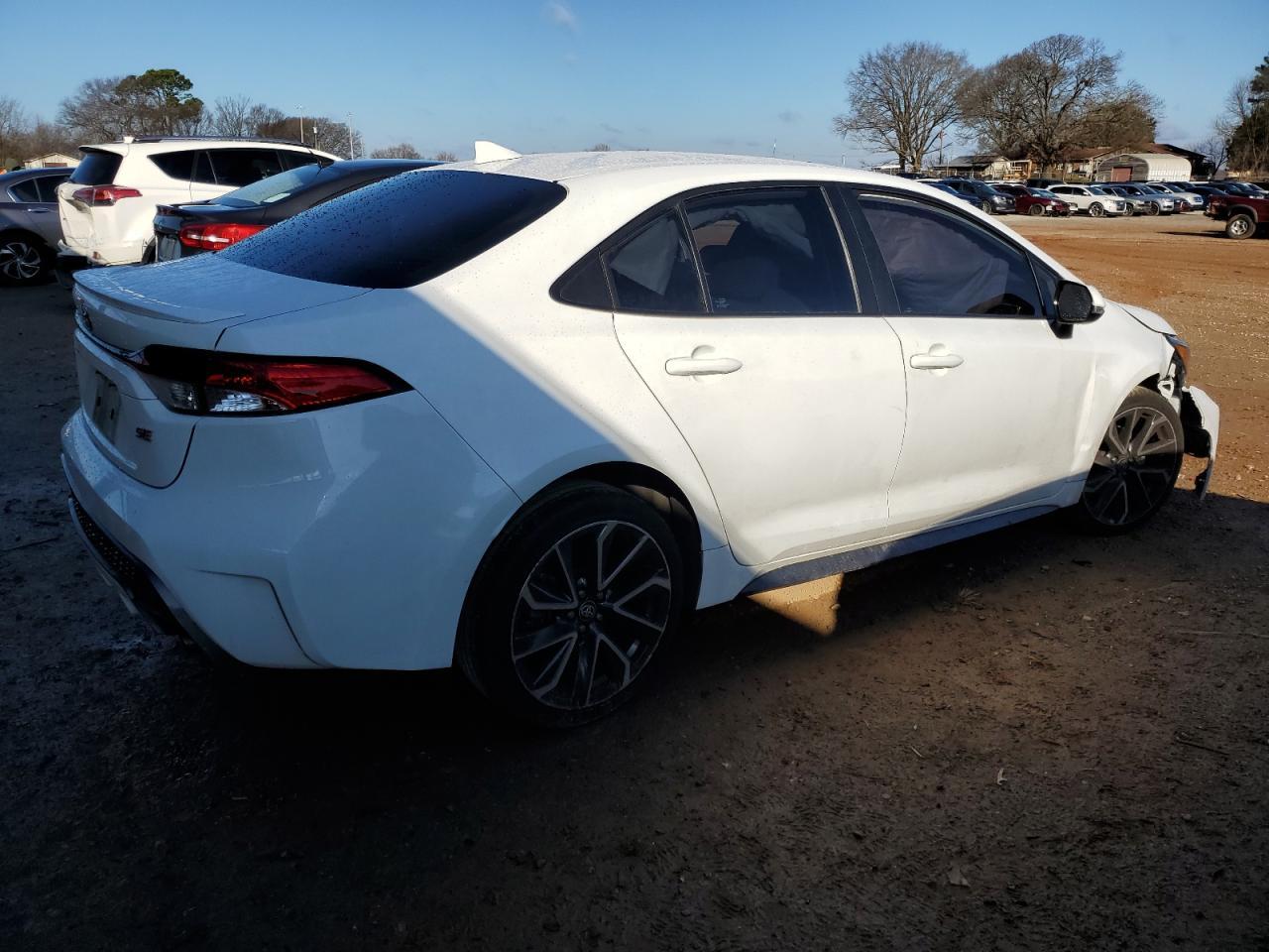2020 TOYOTA COROLLA SE - Фото 3