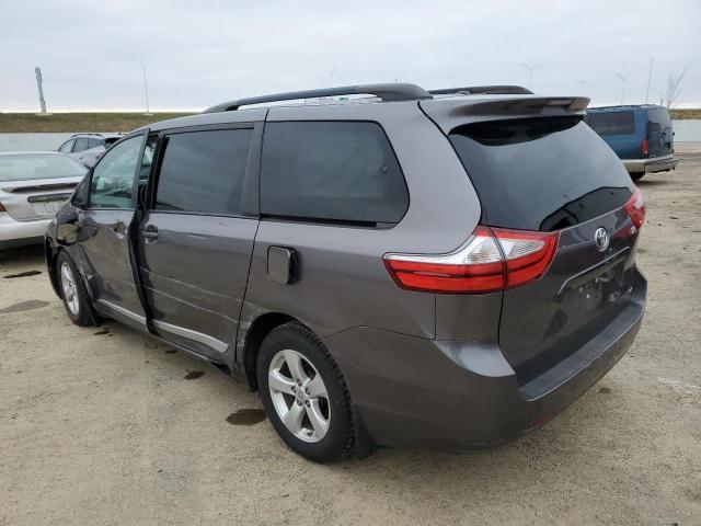 2017 Toyota Sienna Le - Фото 2