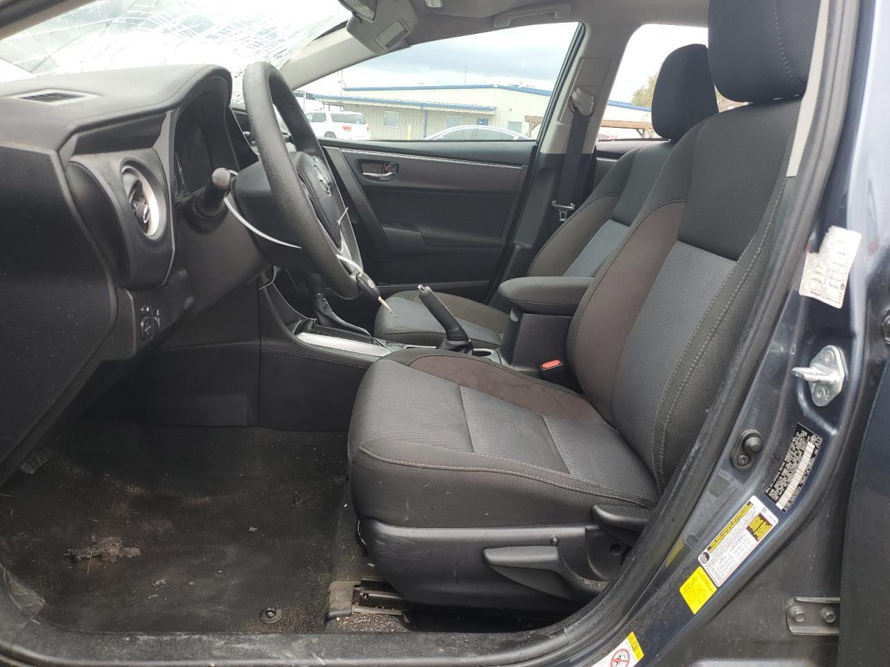 2019 TOYOTA COROLLA L - Фото 7