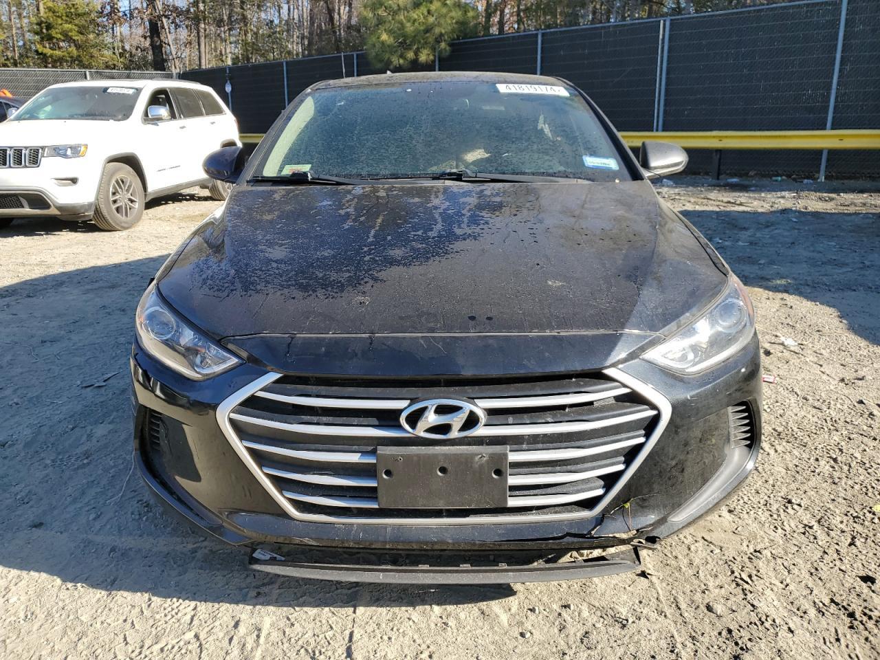 2018 HYUNDAI ELANTRA SE - Image 5