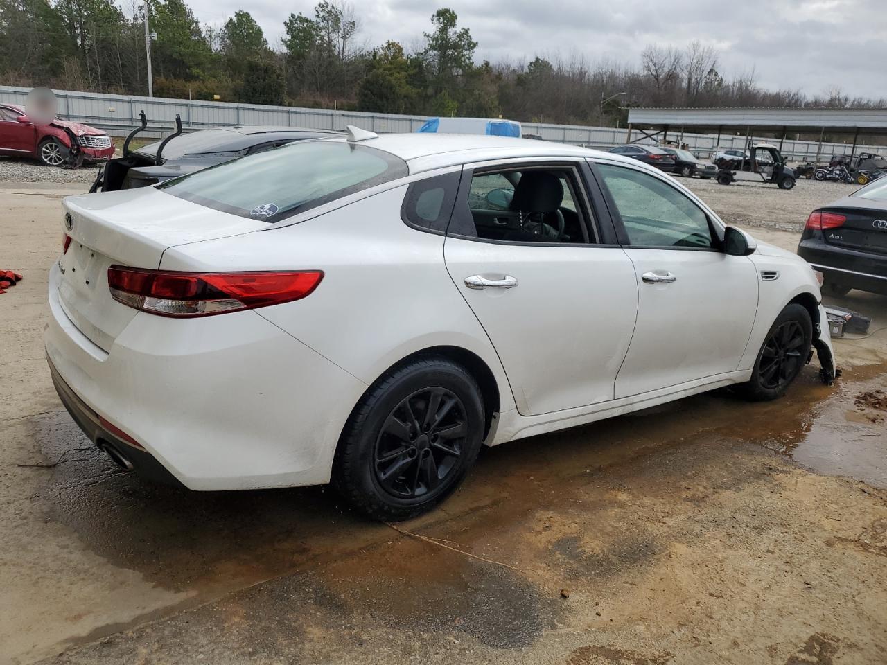 2016 KIA OPTIMA LX - Фото 3