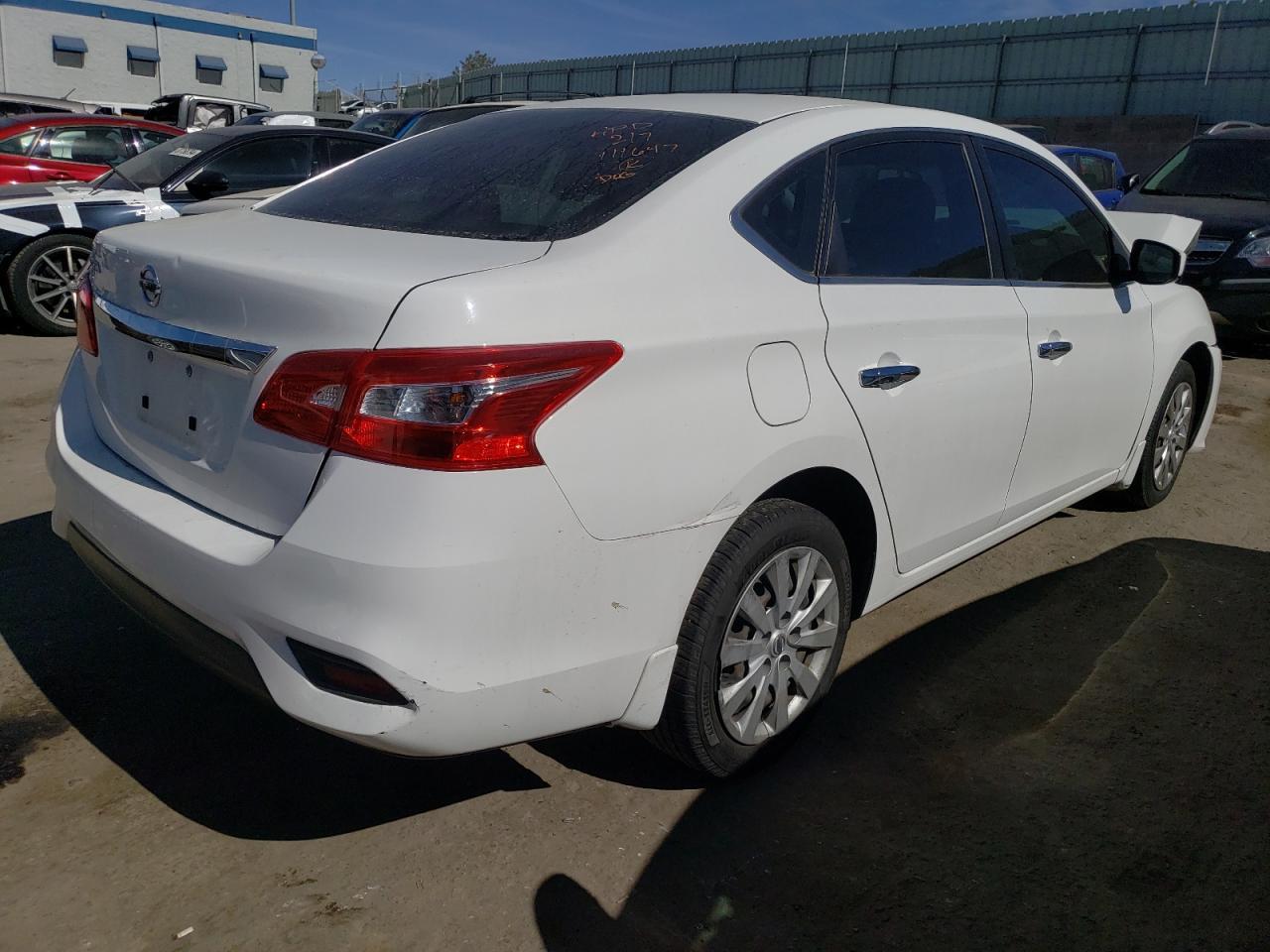 2016 NISSAN SENTRA S - Фото 3