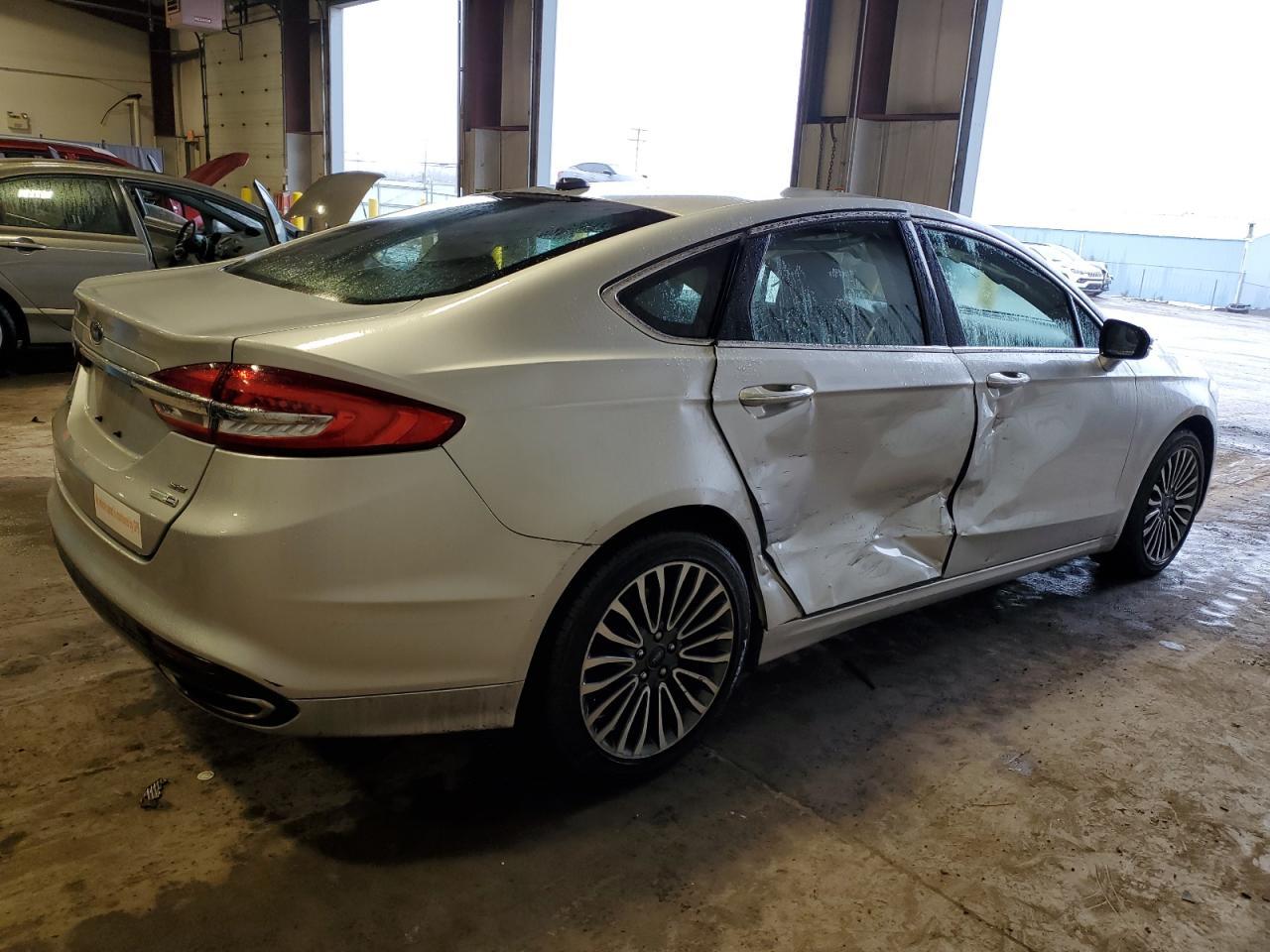 2017 FORD FUSION SE - Фото 3