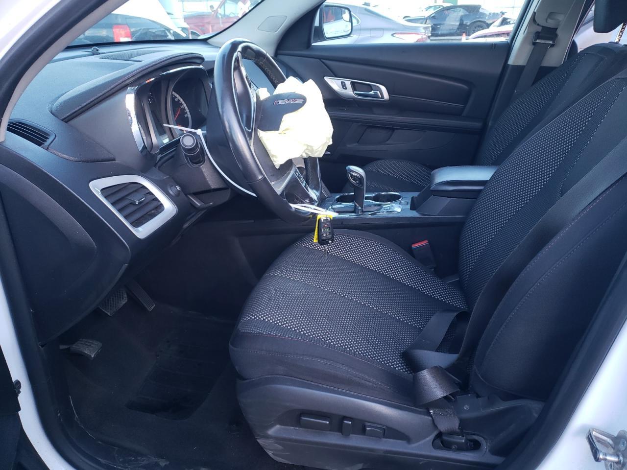2014 GMC TERRAIN SL - Image 7