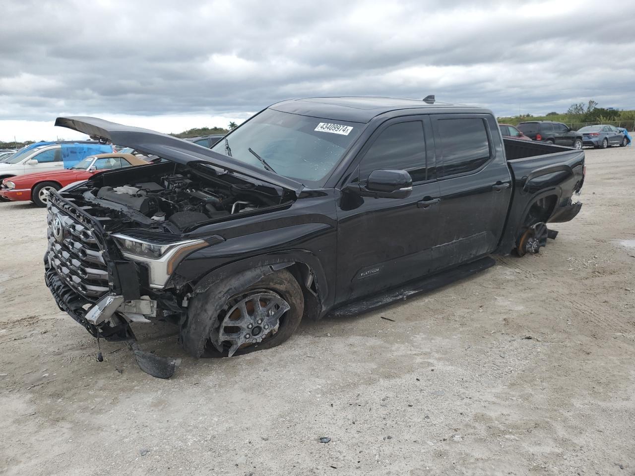 2023 TOYOTA TUNDRA CRE