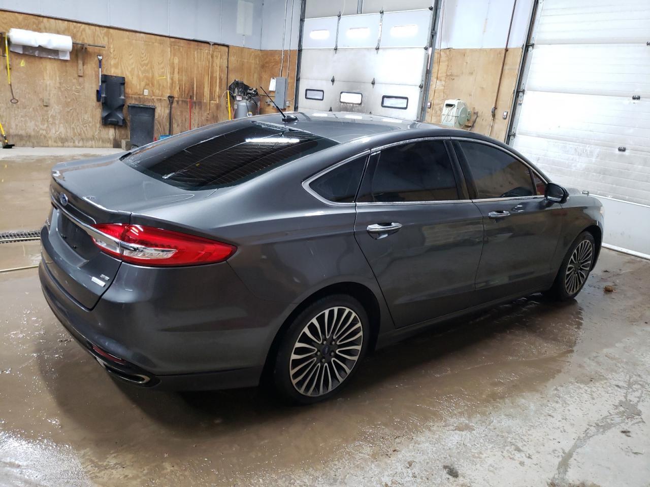 2017 FORD FUSION SE - Фото 3
