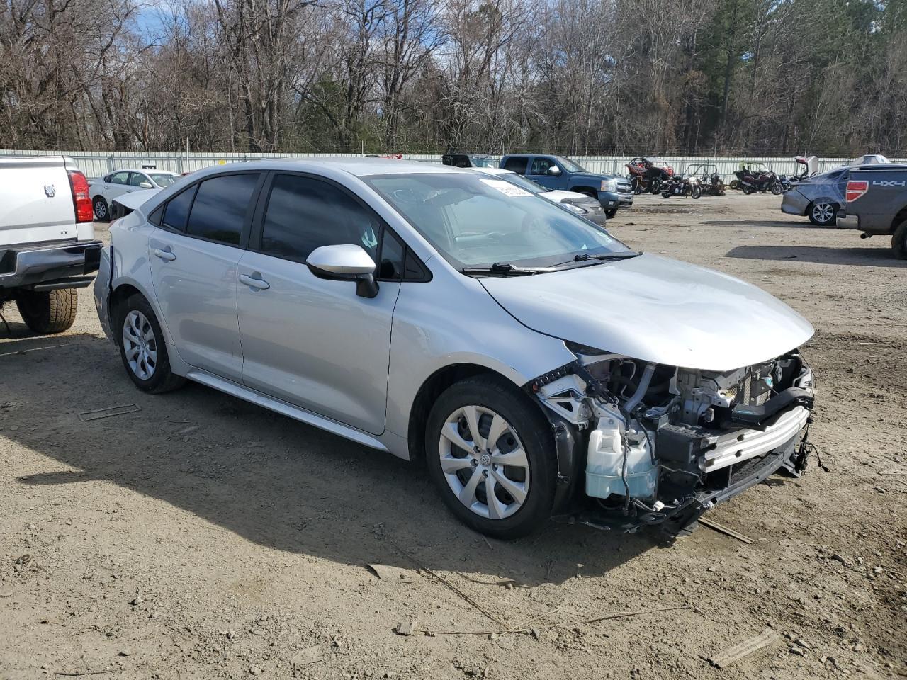 2021 TOYOTA COROLLA LE - Фото 4