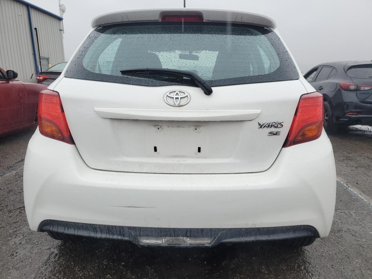 2015 TOYOTA YARIS - Фото 6
