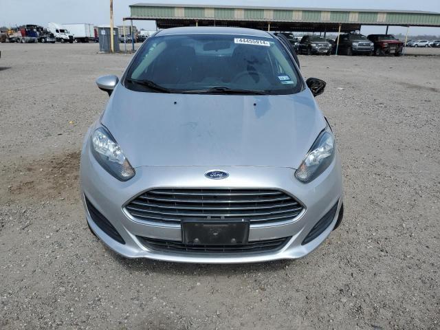 2019 Ford Fiesta Se - Image 5