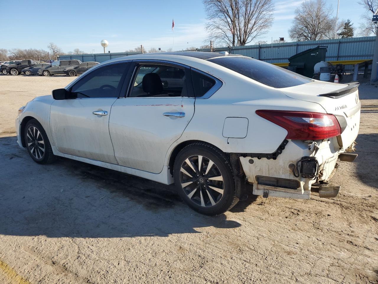2018 NISSAN ALTIMA 2.5 - Фото 2