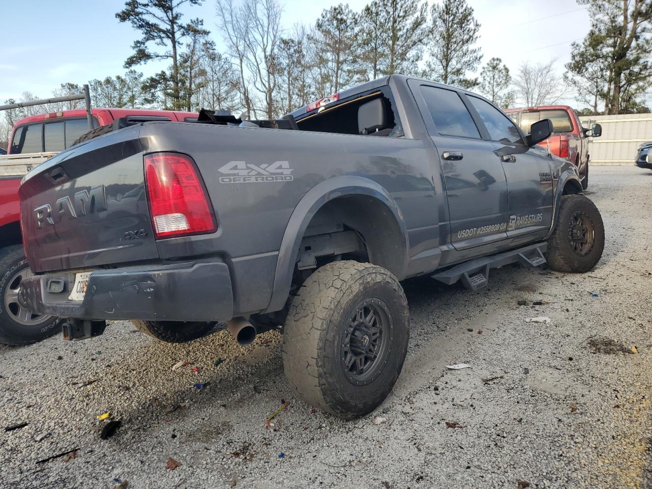 2017 RAM 2500 SLT - Image 3