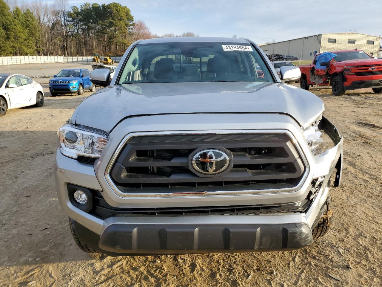 2023 TOYOTA TACOMA DOU - Фото 5