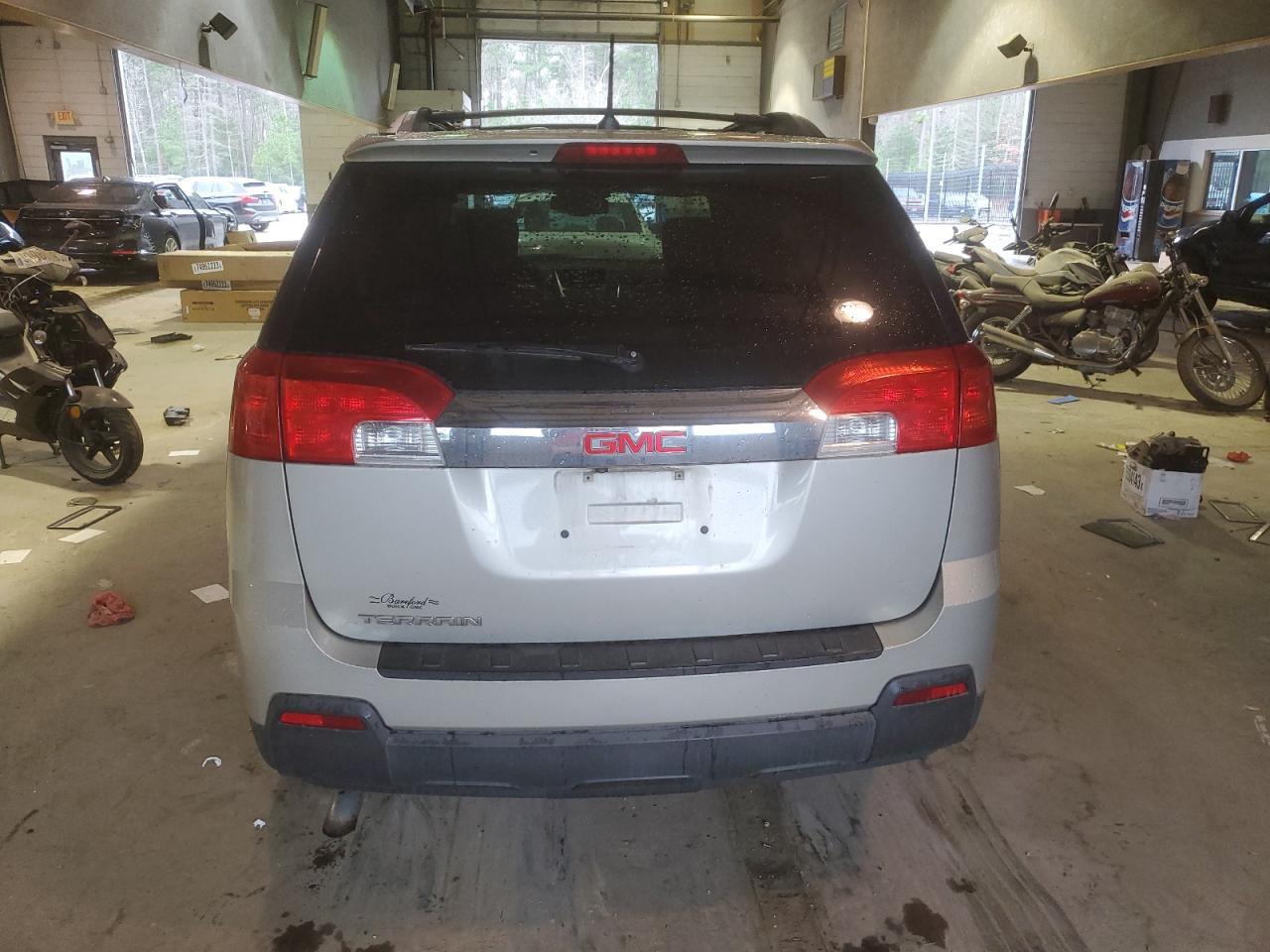 2014 GMC TERRAIN SL - Фото 6