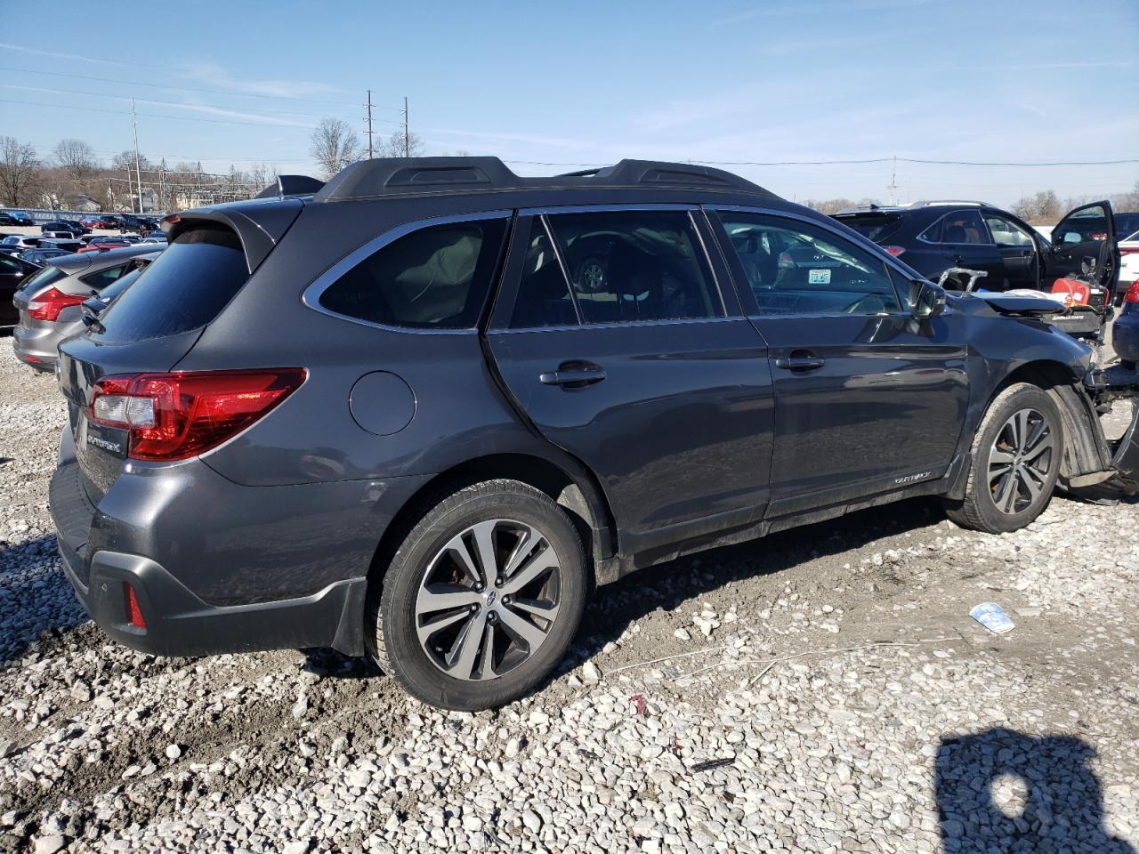 2018 SUBARU OUTBACK 2. - Image 3