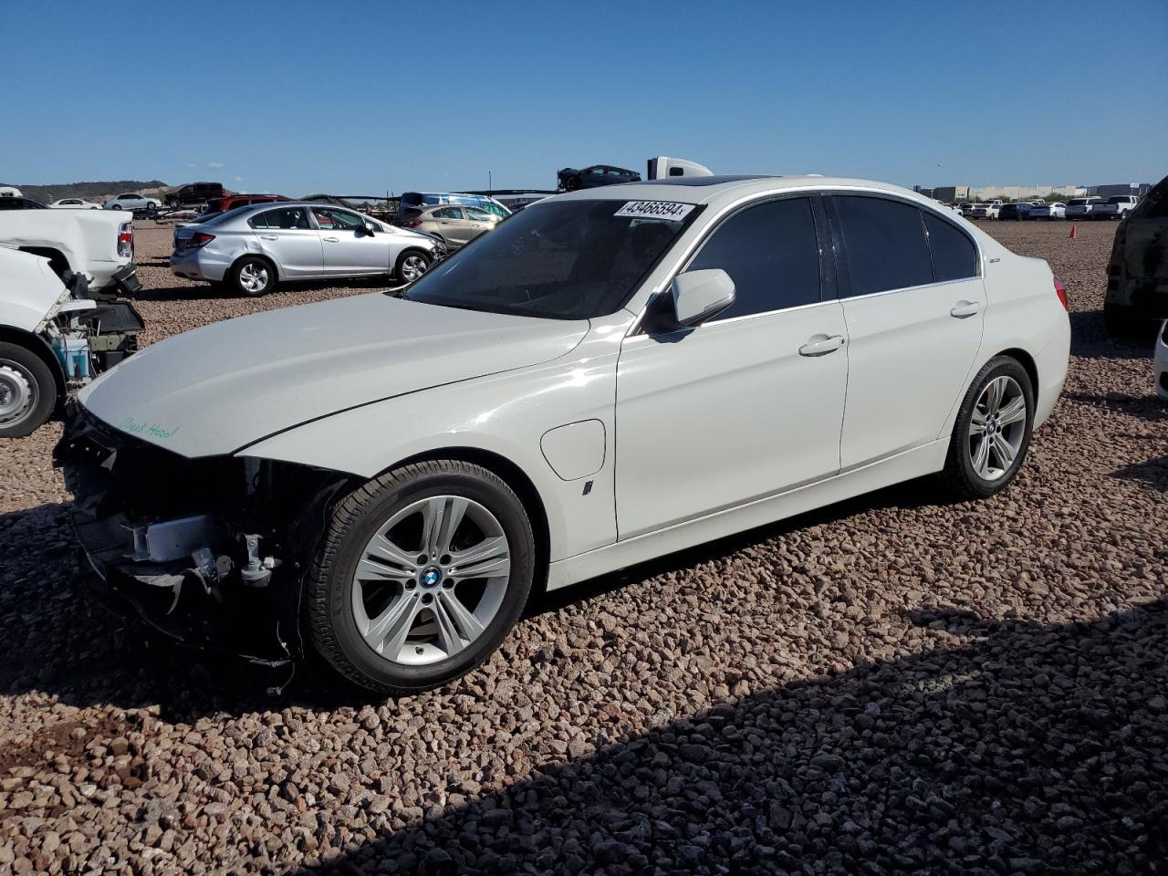 2017 BMW 330E car image