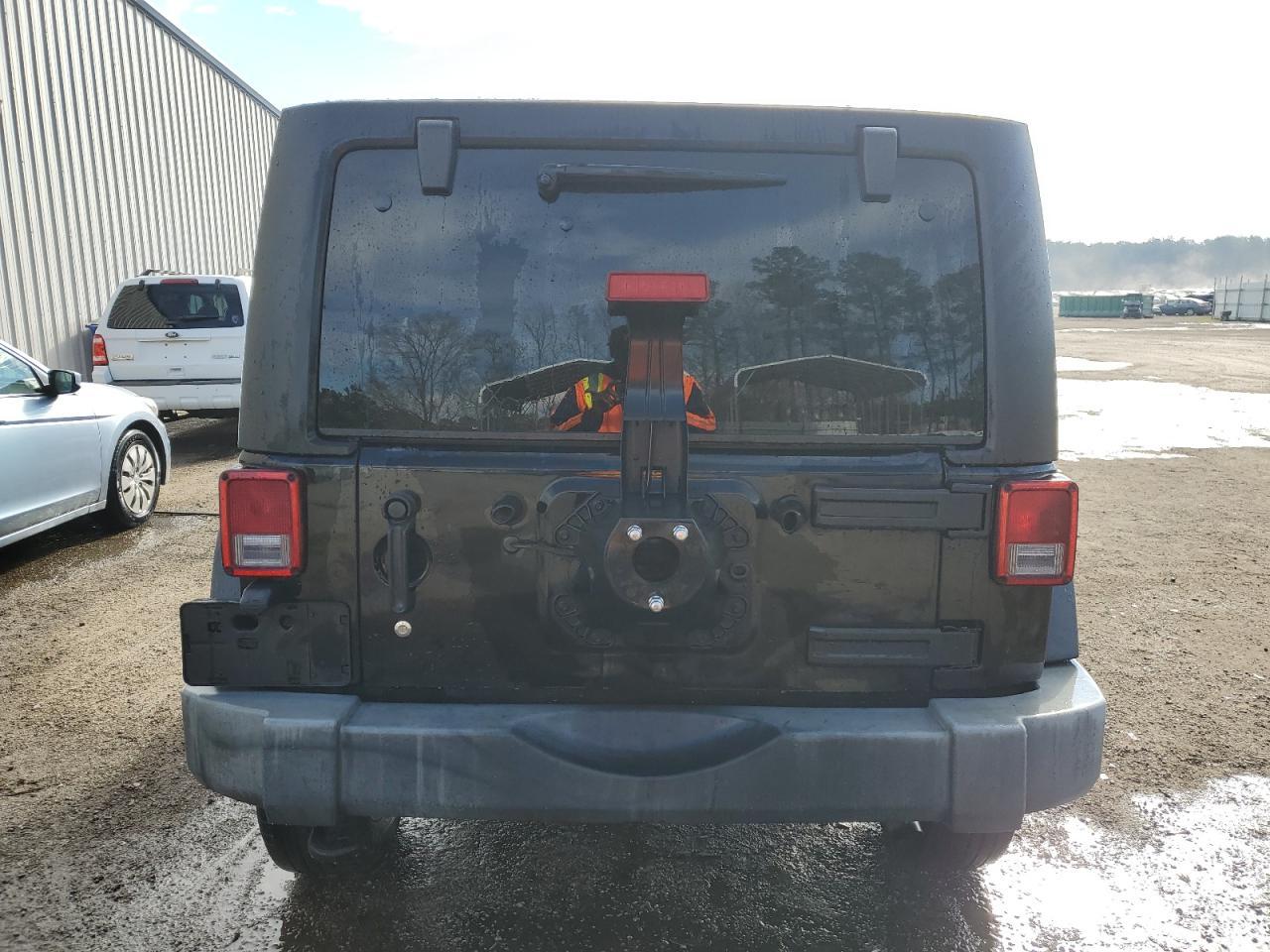 2015 JEEP WRANGLER U - Фото 6