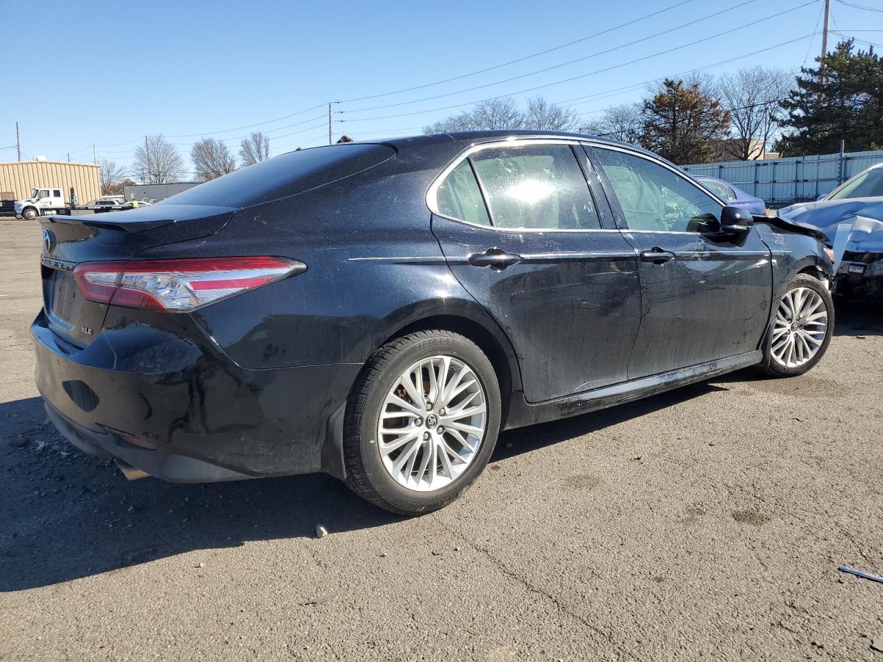 2018 TOYOTA CAMRY L - Image 3