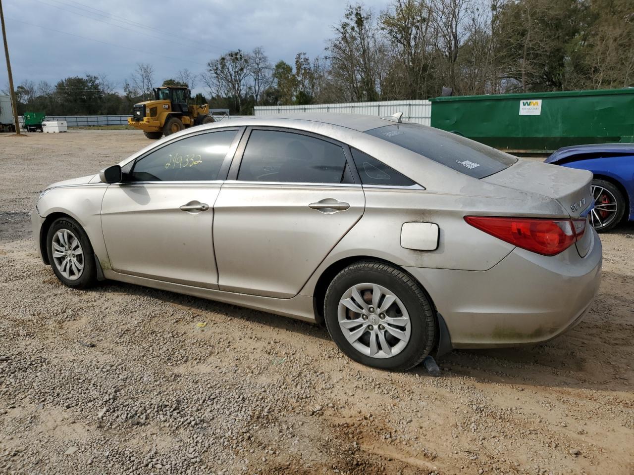 2011 HYUNDAI SONATA GLS - Image 2
