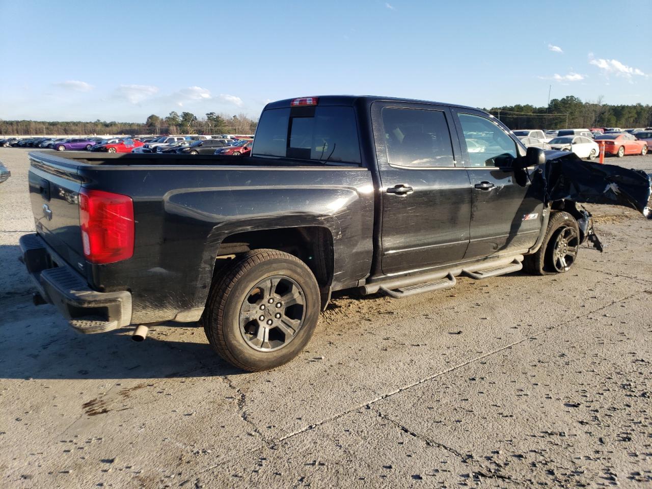 2017 CHEVROLET SILVERADO - Image 3