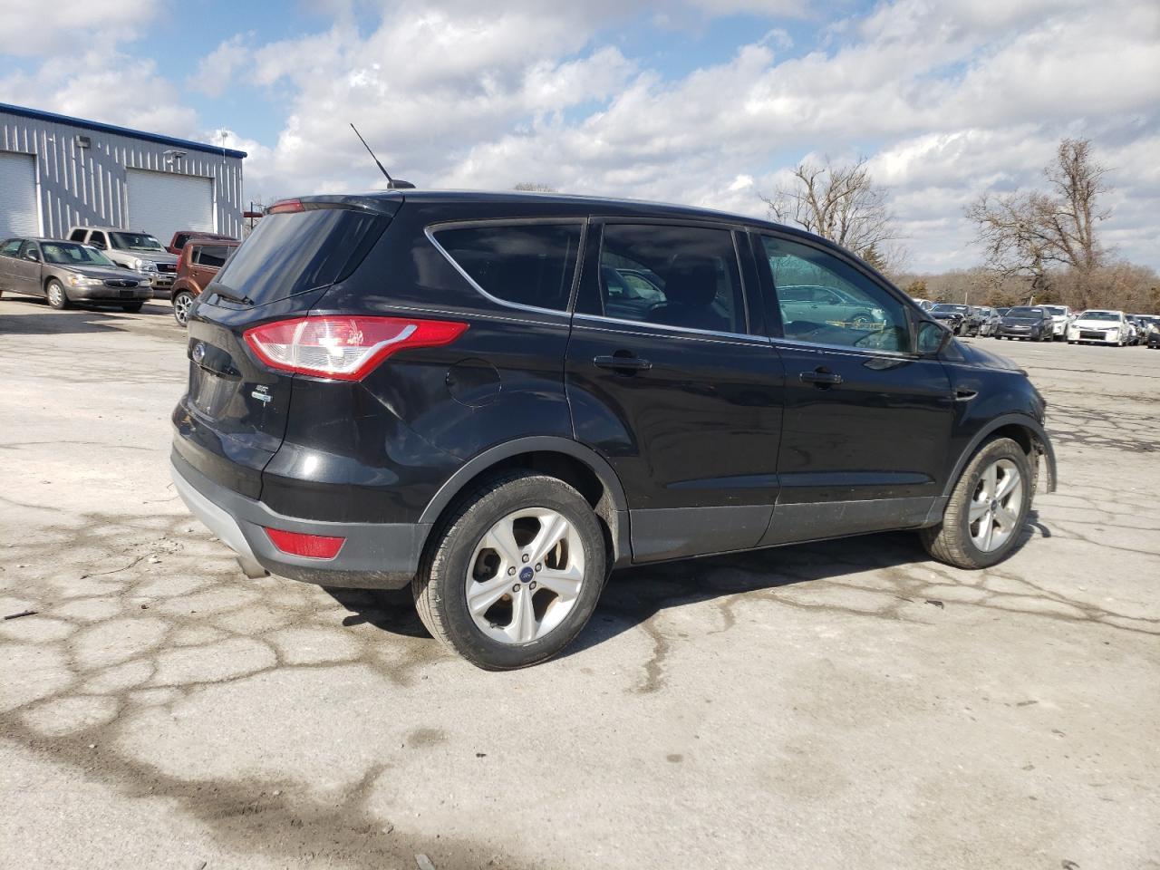 2015 FORD ESCAPE SE - Image 3