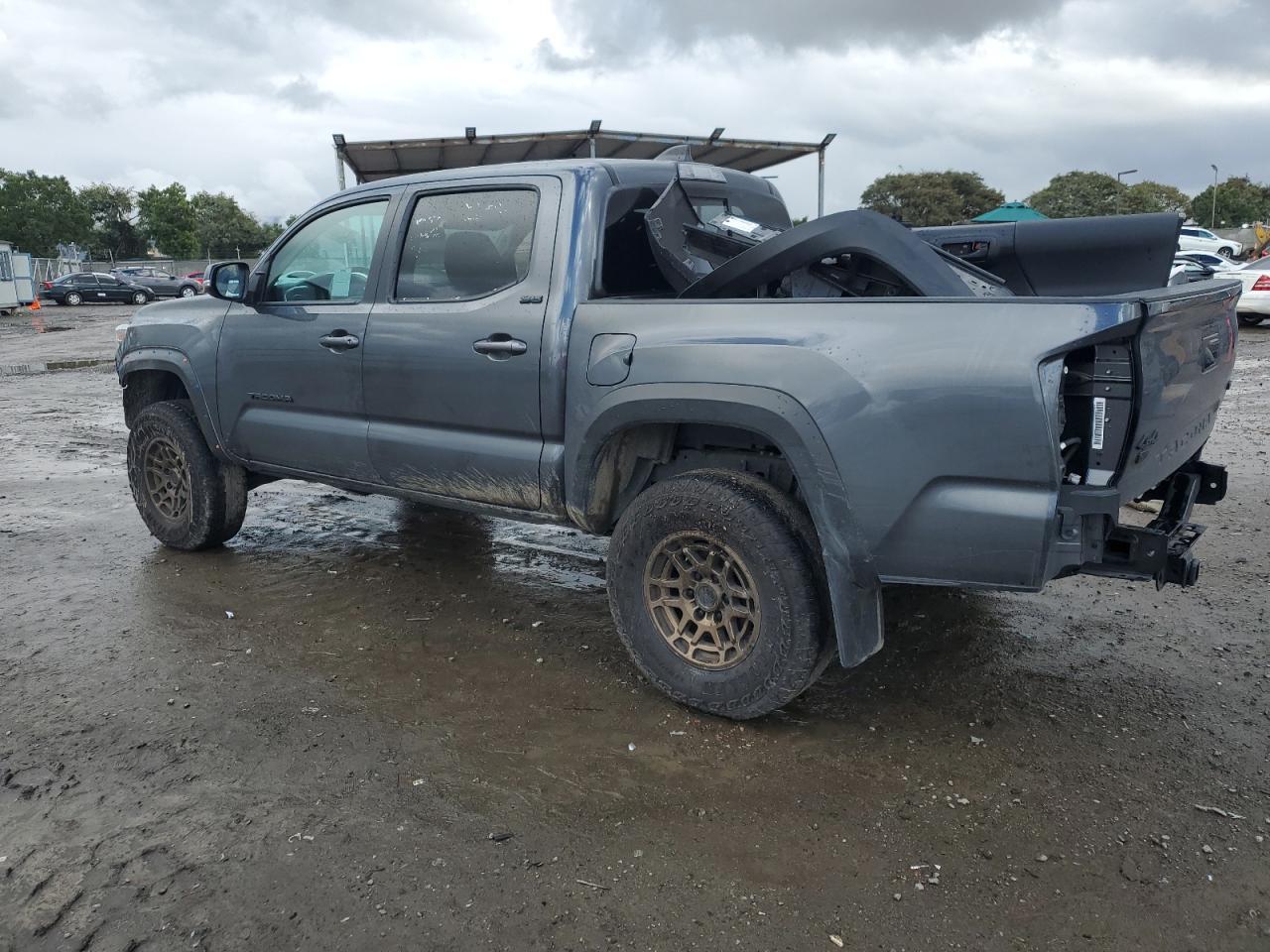 2023 TOYOTA TACOMA DOU - Фото 2
