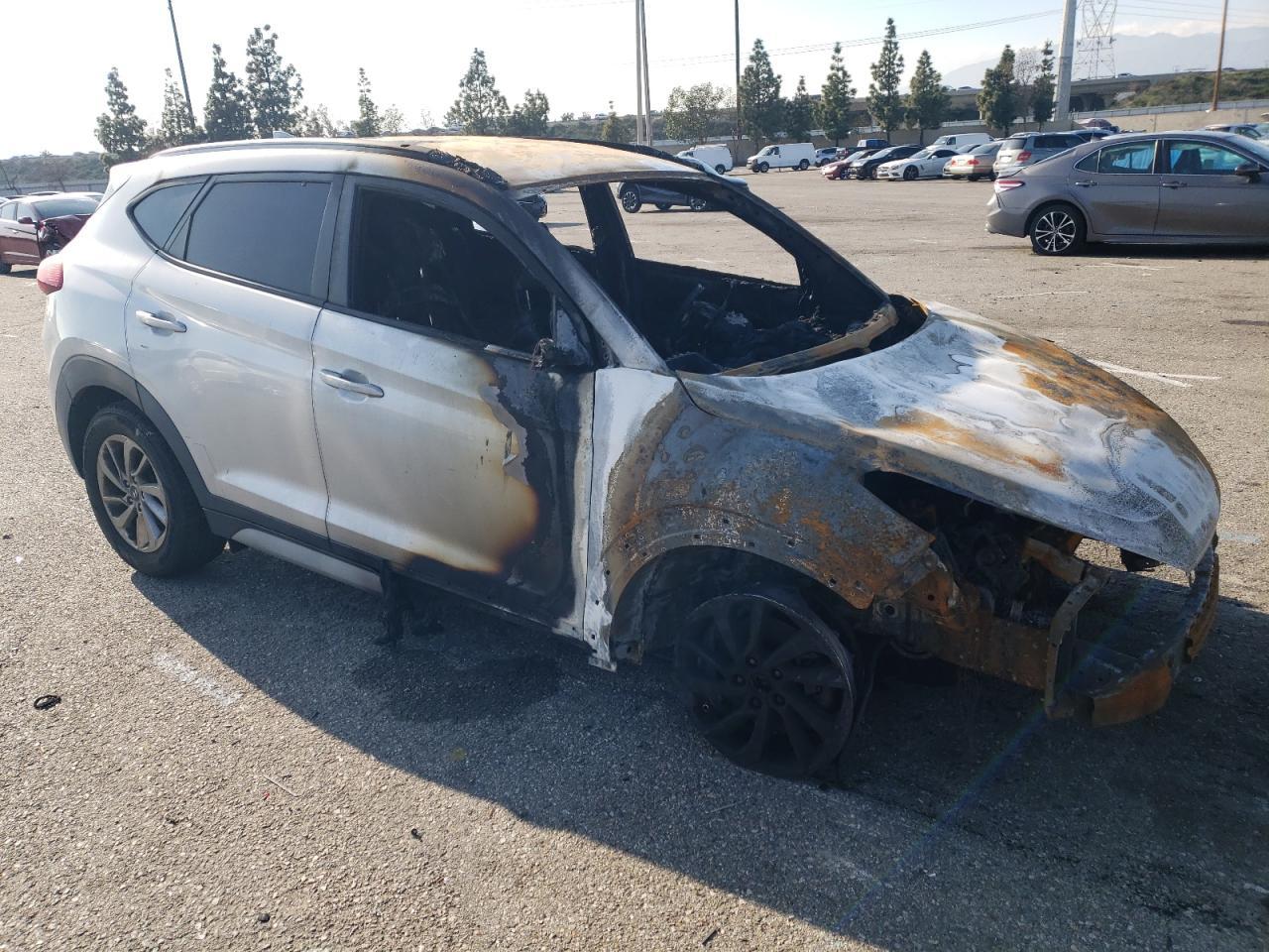 2018 HYUNDAI TUCSON SEL - Фото 4