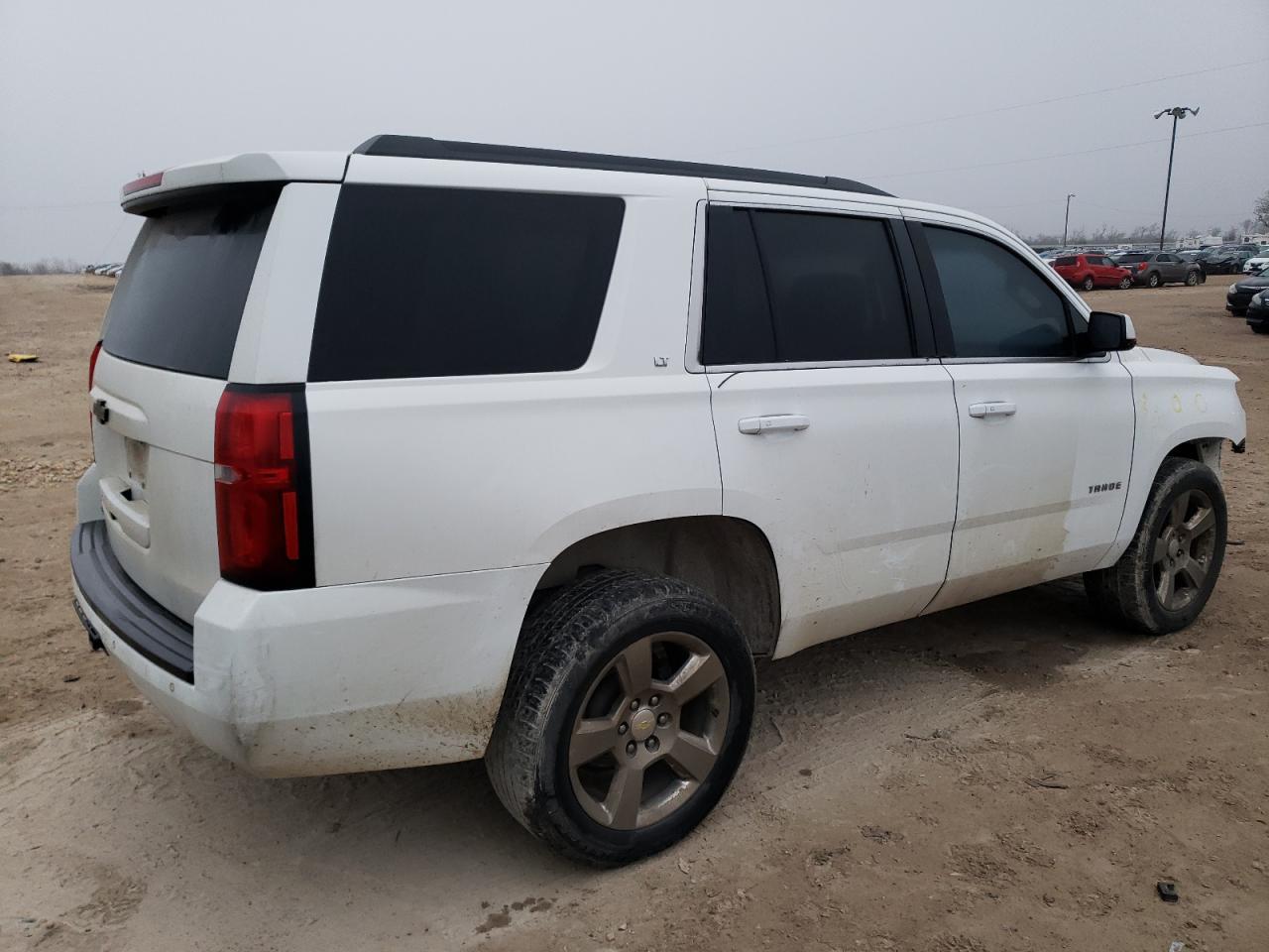 2015 CHEVROLET TAHOE C150 - Фото 3