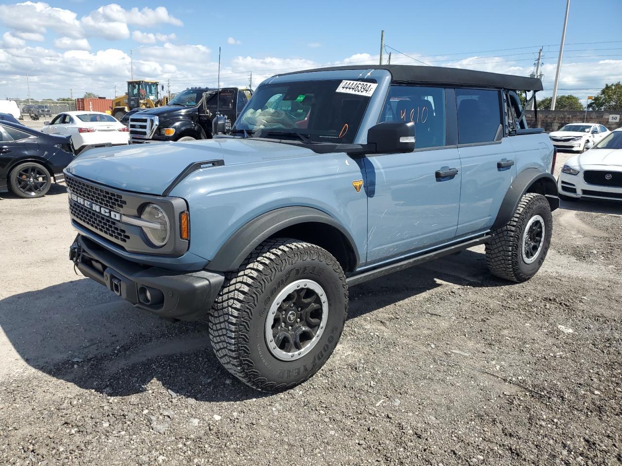 2023 FORD BRONCO BAS car image