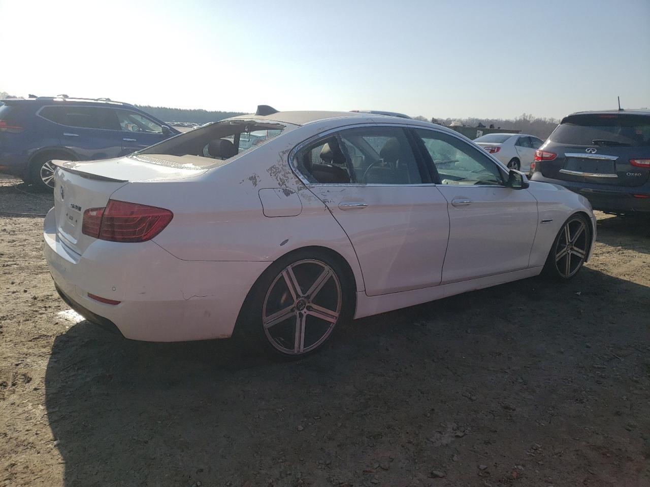 2016 BMW 528 I - Фото 3