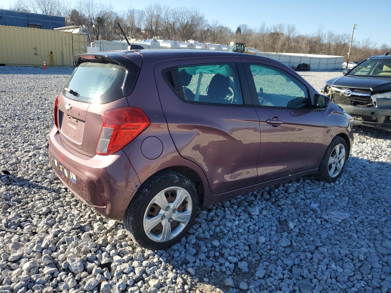 2019 CHEVROLET SPARK LS - Фото 3