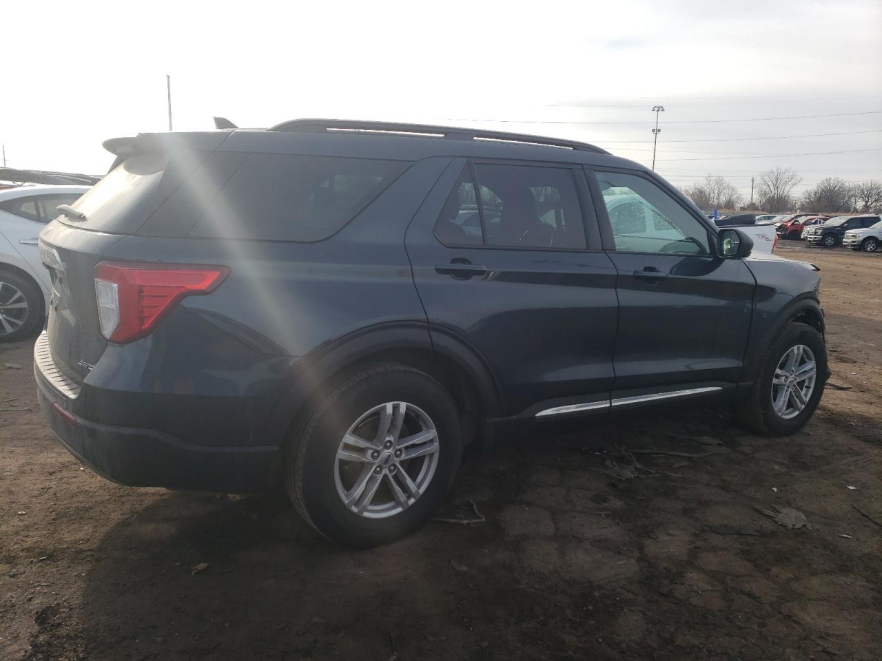 2023 FORD EXPLORER X - Image 3