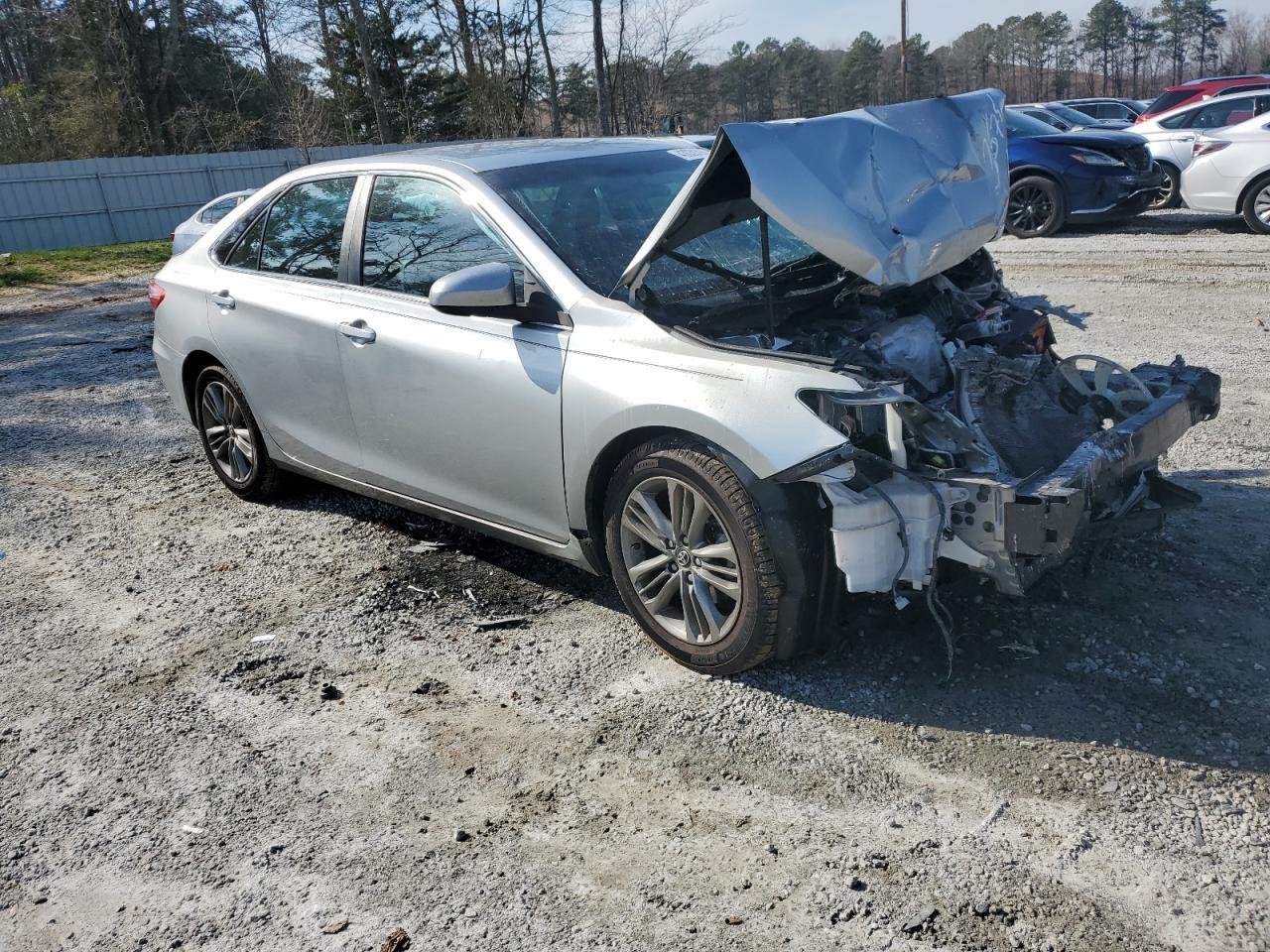 2016 TOYOTA CAMRY LE - Image 4
