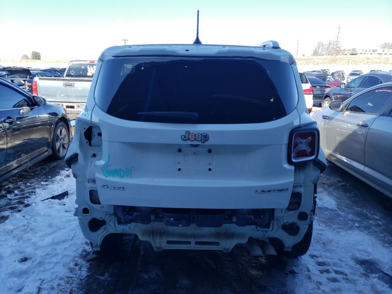 2017 JEEP RENEGADE L - Image 6