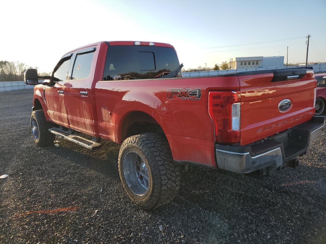 2017 FORD F250 SUPER - Image 2