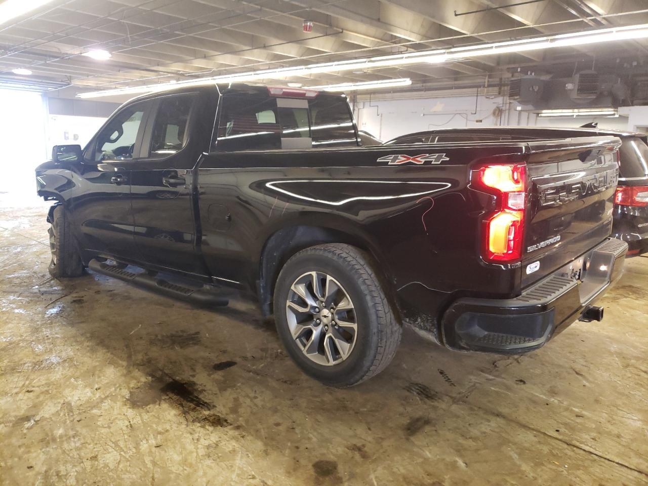 2020 CHEVROLET SILVERADO - Image 2