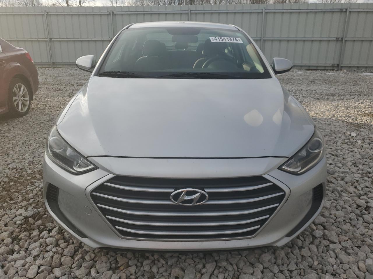 2017 HYUNDAI ELANTRA SE - Фото 5