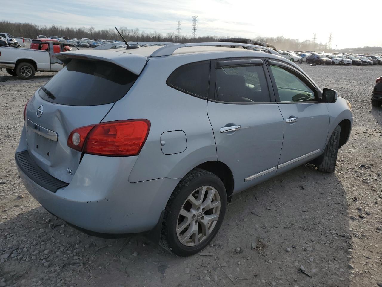 2013 NISSAN ROGUE S - Image 3