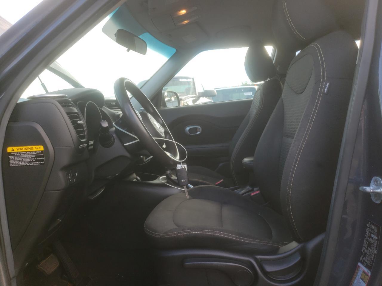 2016 KIA SOUL + - Image 7