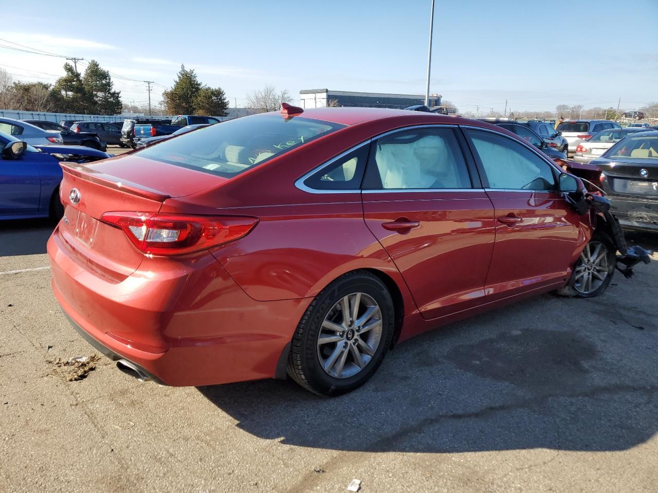 2017 HYUNDAI SONATA SE - Image 3
