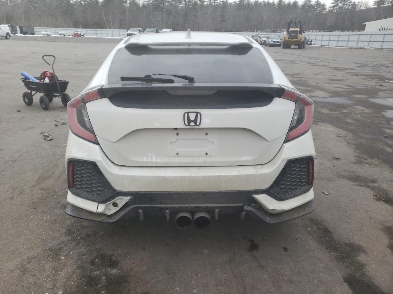 2019 HONDA CIVIC LX - Image 6