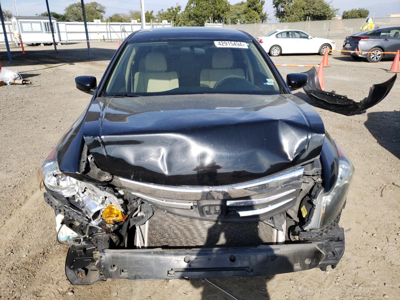 2011 HONDA ACCORD LXP - Image 5