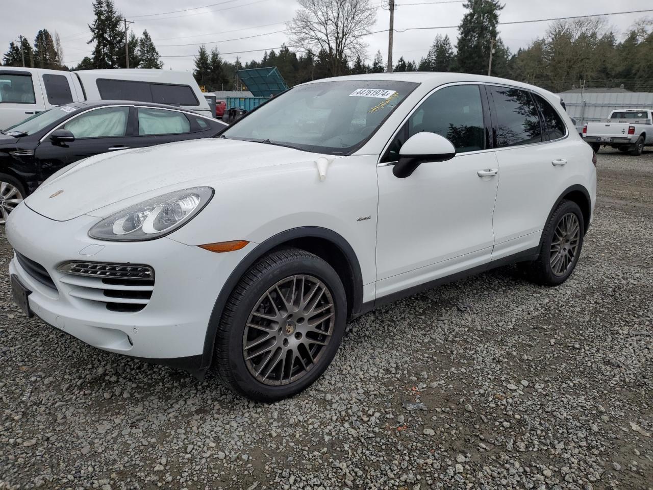 2013 PORSCHE CAYENNE car image