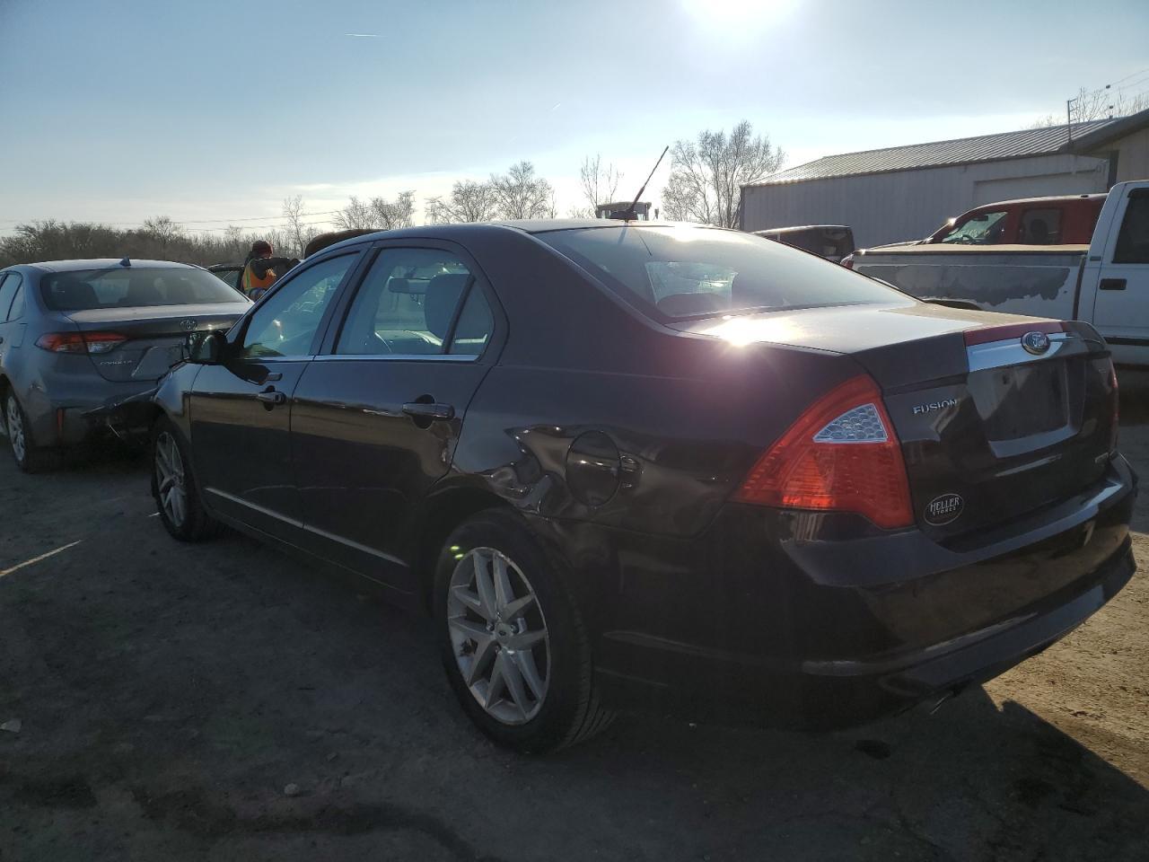 2012 FORD FUSION SEL - Фото 2